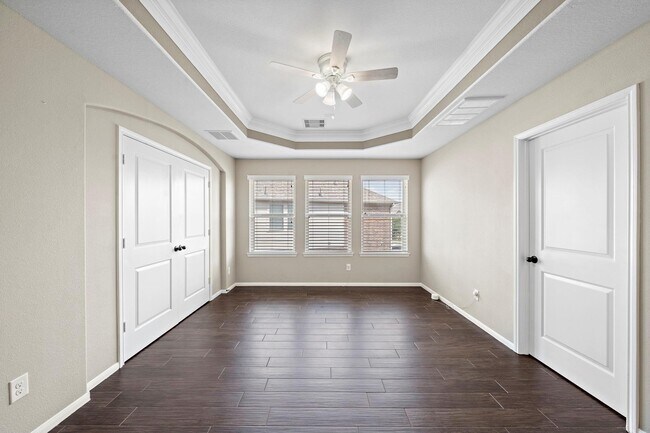 Building Photo - 31041 Pecan Creek Dr