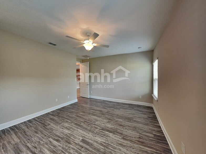 Building Photo - 74 Cobalt Ln