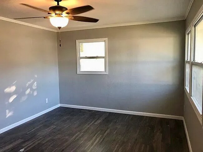 Building Photo - 2716 Avenue H