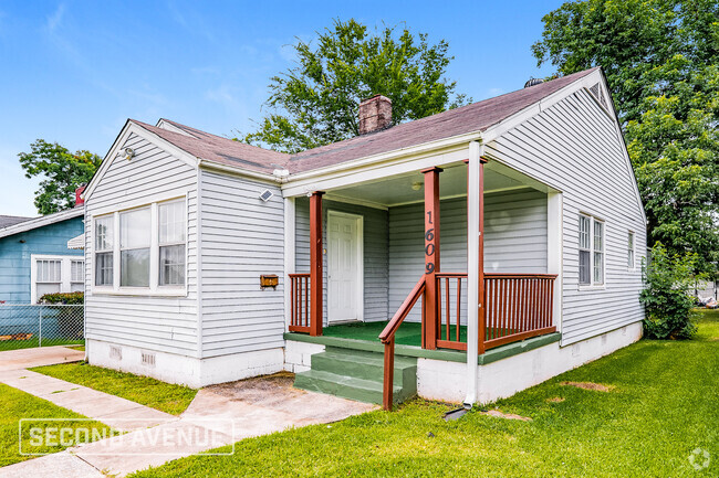 Building Photo - 1609 51st St W