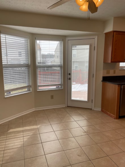 Building Photo - 7516 Swindon St