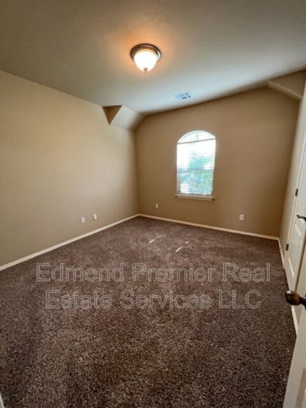 Building Photo - 12797 SE 21st Ct