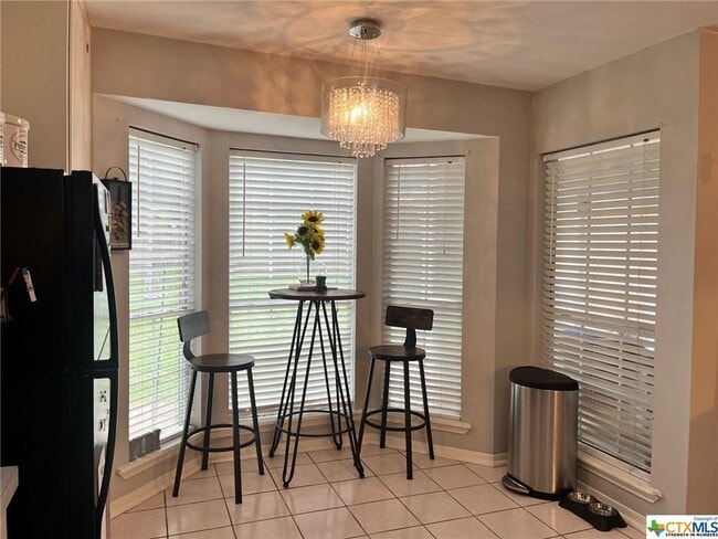 Building Photo - 103 Sunrise Ct