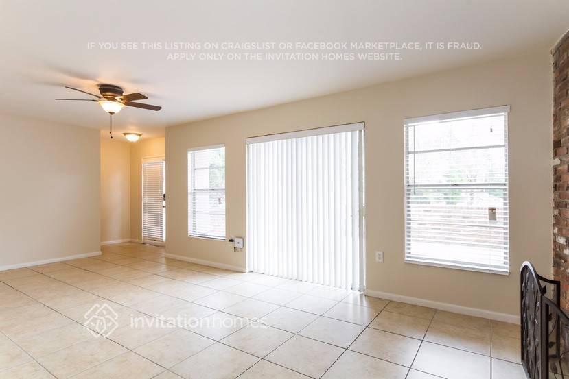 Building Photo - 105 Ridge Ct