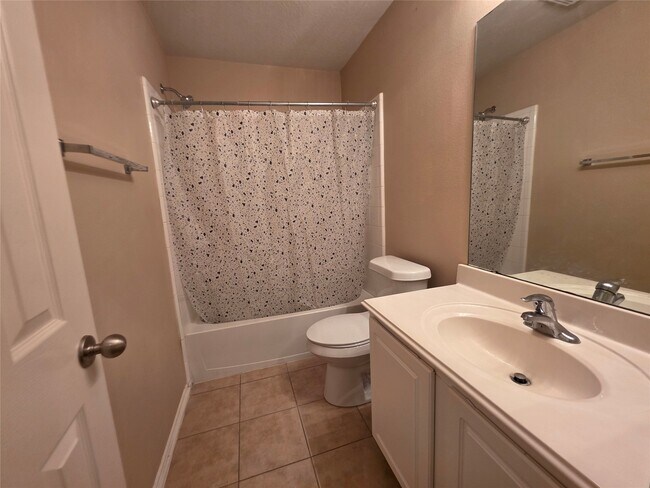Building Photo - 3409 Victorian Manor Ln