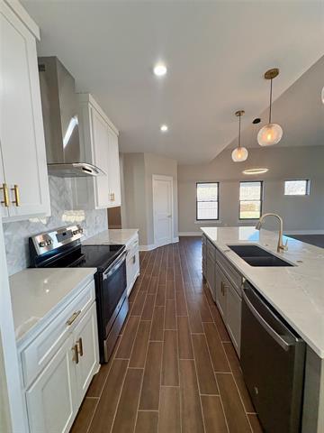 Building Photo - 2713 Stone Briar Dr