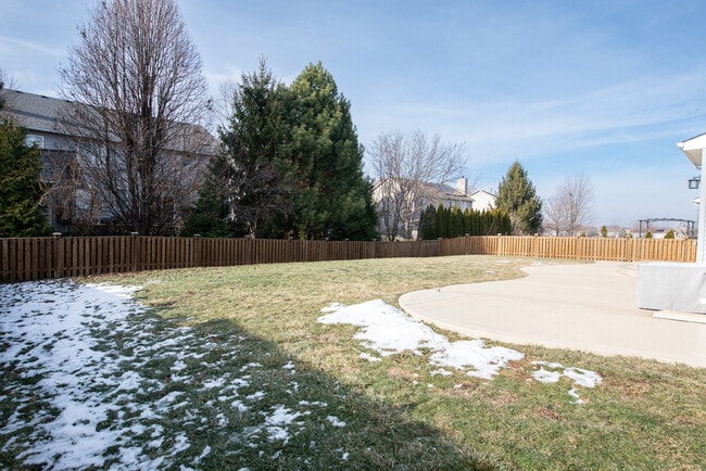 Building Photo - 217 Kristen St