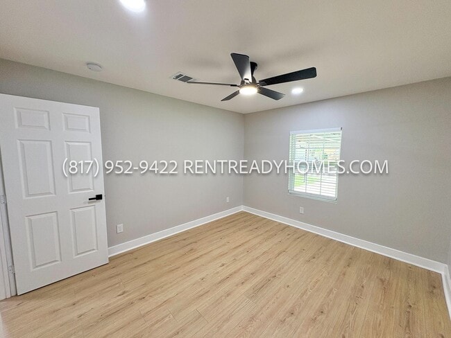 Building Photo - 6334 Feldspar St