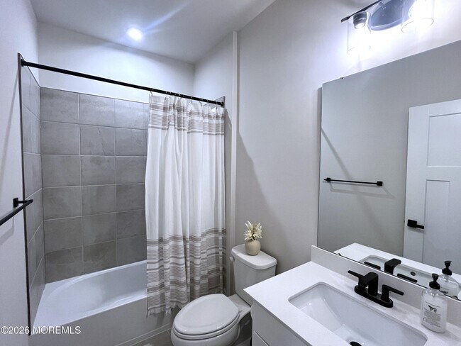 Building Photo - 1 Halifax Rd