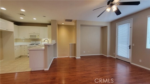 Building Photo - 17871 Shady View Dr