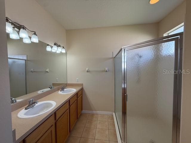 Building Photo - 1823 Scarlett Ave