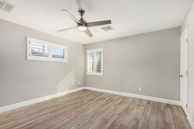 Building Photo - Beautiful Home available to lease!