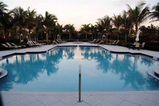 Building Photo - 4903 Midtown Ln