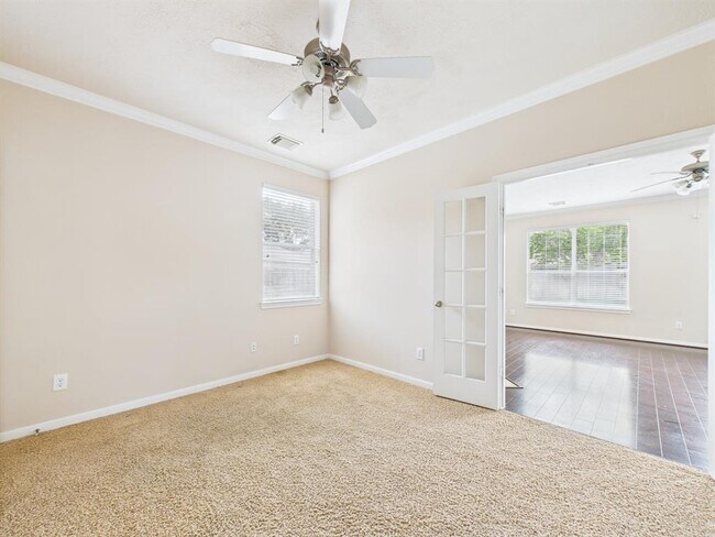 Building Photo - 26306 Shady Walk Ln
