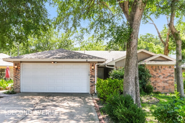 Building Photo - 1340 Cy Blackburn Cir