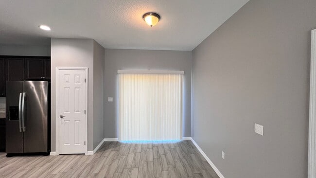 Building Photo - Beautiful 3 Bedroom, 2 Bathroom Home in Pa...