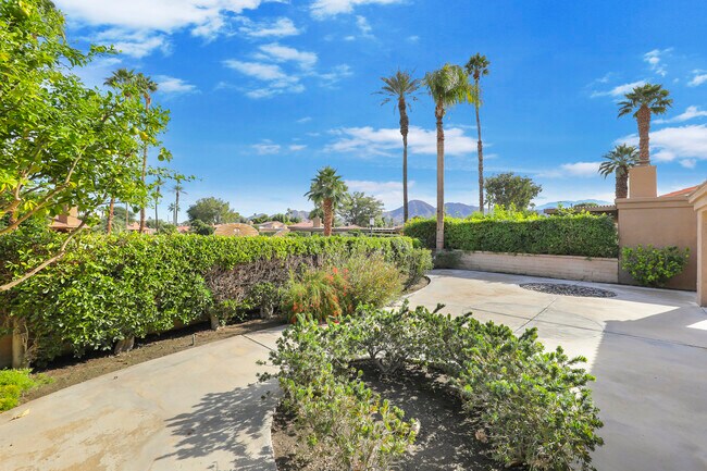 Building Photo - 44049 Elba Ct