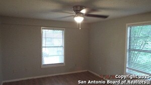 Building Photo - 126 Hillcrest Dr