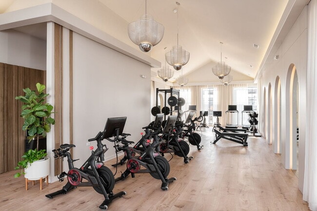 Building Photo - 8031 W Belmont Ave