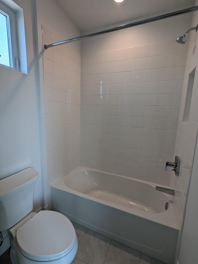 Building Photo - 9877 MacArthur Blvd