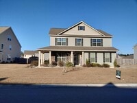 Building Photo - 128 Carolina Wren Ave