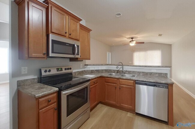 Building Photo - 588 Kincaid Cove Ln