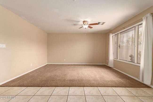 Building Photo - 3613 S Kenneth Pl