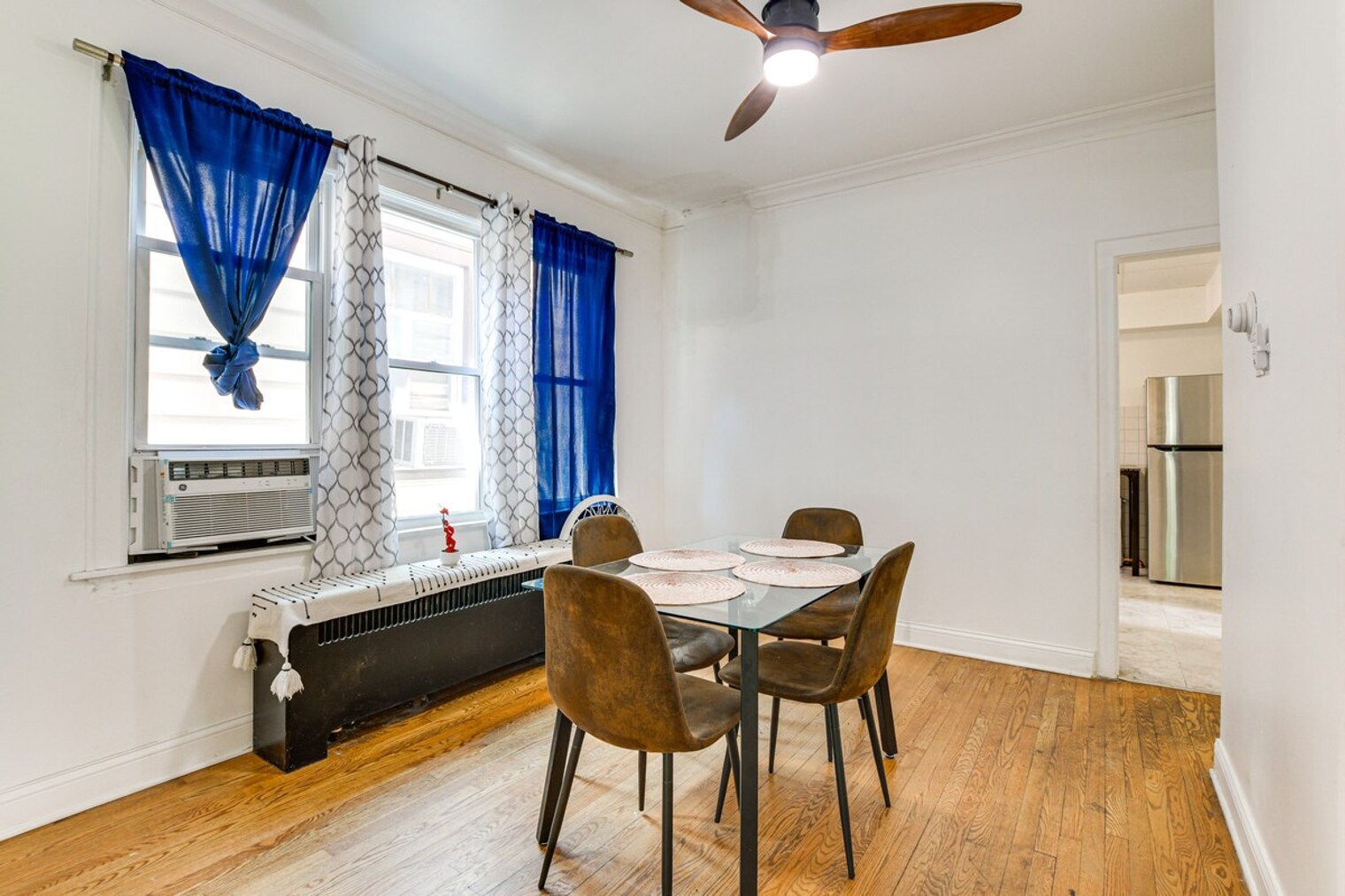 Building Photo - 8320 S Burnham Ave