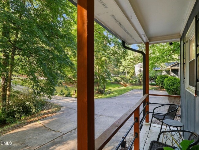 Building Photo - Updated Cary Townhome with Smart Features Near RTP & RDU