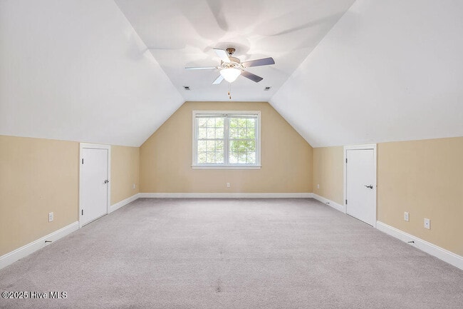 Building Photo - 3185 Wexford Way