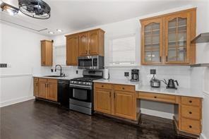 Building Photo - 1112 Dauphin St