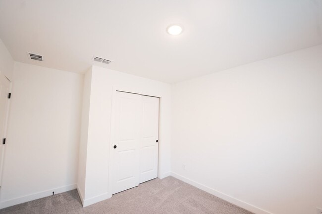 Building Photo - Coming Available!