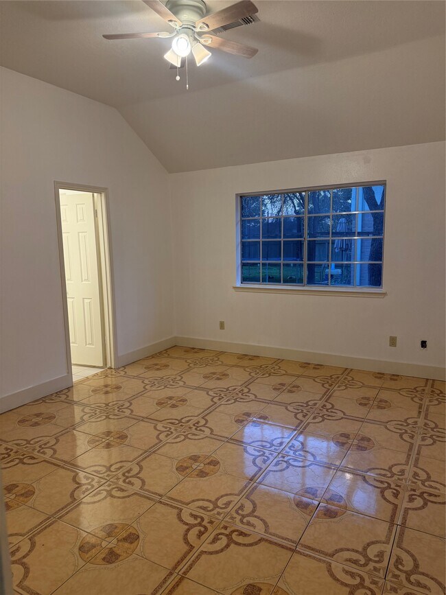 Building Photo - 14322 Golden Cypress Ln