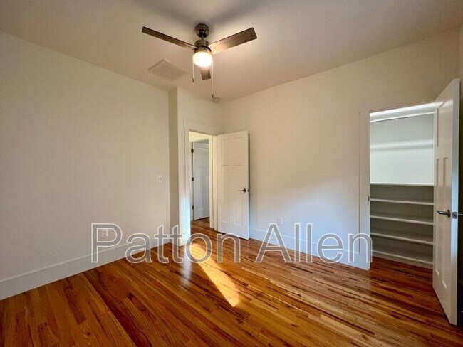 Building Photo - 21 Toxaway St