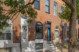 Building Photo - 1820 Jackson St