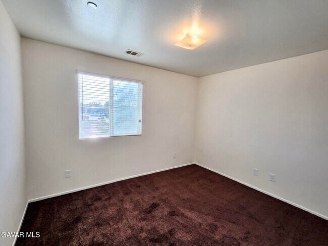 Building Photo - 43256 Carol Dr