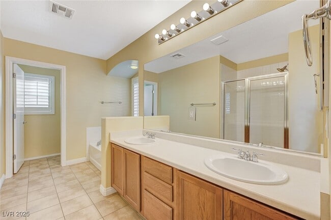 Building Photo - 10644 Tray Mountain Ave