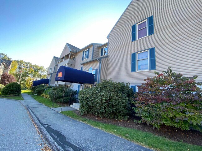 Building Photo - 145 Eastern Ave