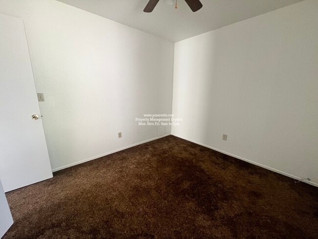 Building Photo - 6019 Carolina Cir
