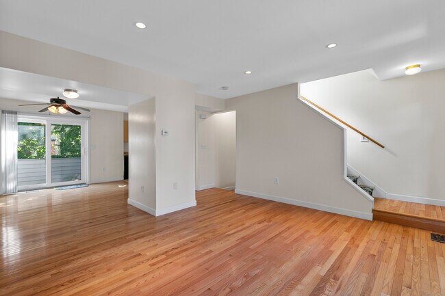 Building Photo - 58 Edgewood Ave