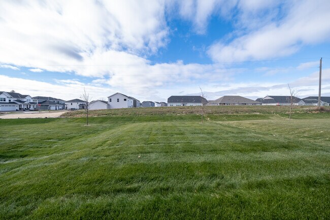 Building Photo - 22660 Isla Wy