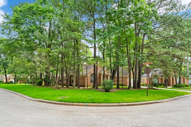 Building Photo - 54 Legend Mill Ct