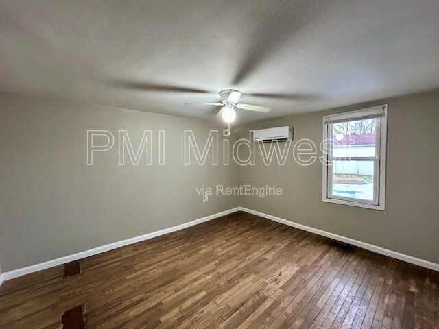 Building Photo - 1408 Holland St