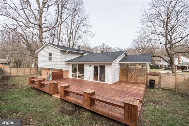 Building Photo - 1700 Pebble Beach Dr