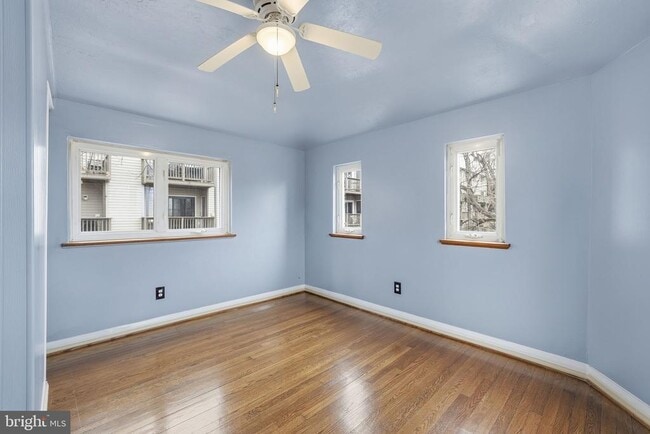 Building Photo - 2030 N Quinn St