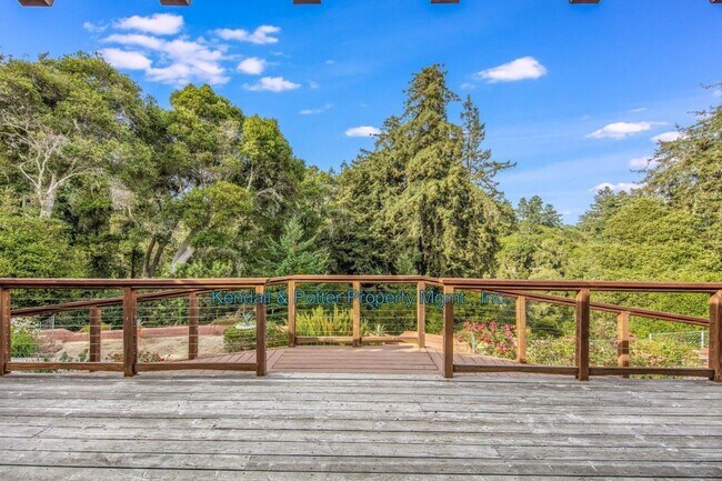 Building Photo - Executive Coastal Living at the Historic P...