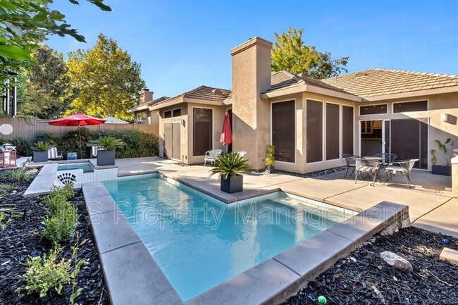 Building Photo - 4107 Ironwood Dr