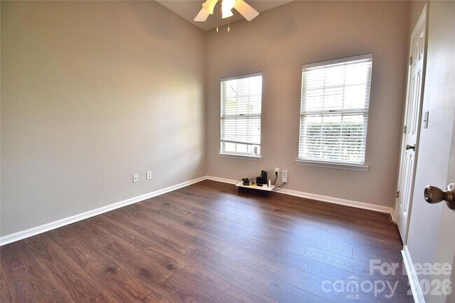 Building Photo - 9530 Errington Ln