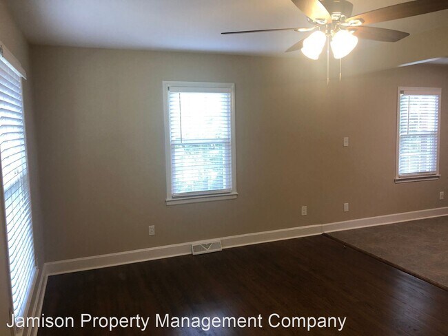 Building Photo - 2 br, 1 bath House - 3746 Dresden Dr E