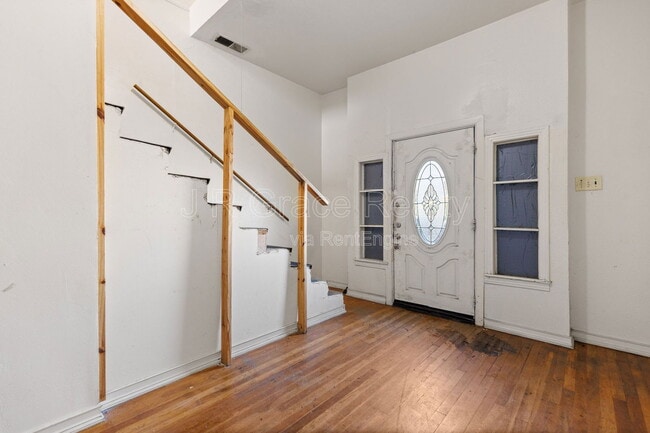 Building Photo - 2803 Bellmead Dr